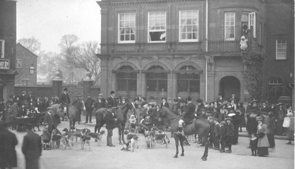 Staghounds meeting outside the Bank